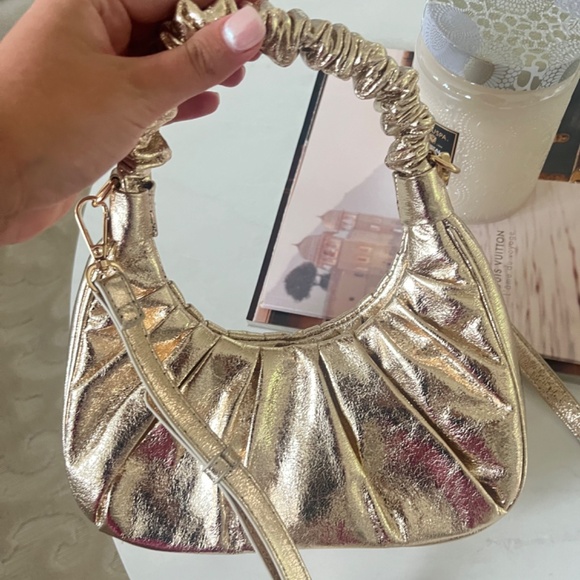 Metallic crossbody - Picture 4 of 4